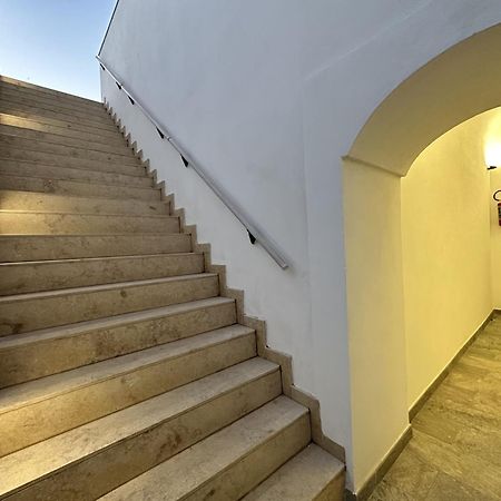 Hotel Domus Ɫ Ponza Esterno foto